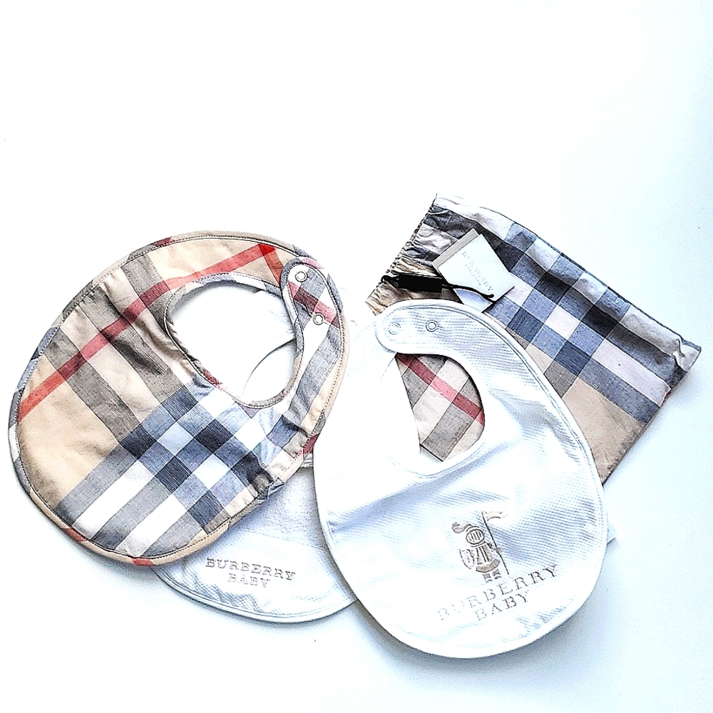 Burberry bibs